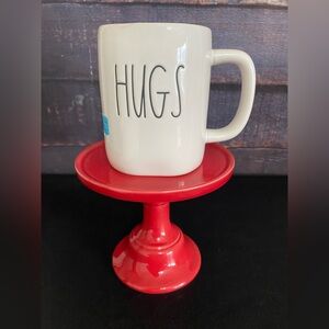 Rae Dunn Valentine’s Hugs/Kisses Mug 💋